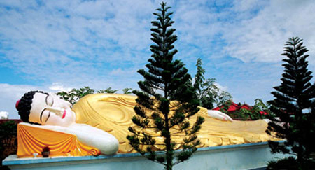 Die buddhistische Familie in der Quan Am Co Tu-Pagode